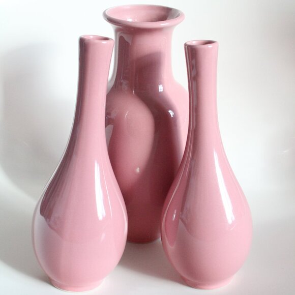 [MILLARD LISTER] Matching Pink Classically Shaped Vases (Canada/Japan) - Picture 2 of 12